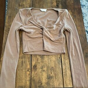 Victoria + Sophia Brown Cropped Sweater Top Size M